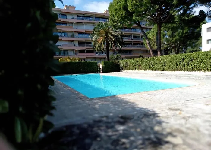 Avec Vue A Apartment *